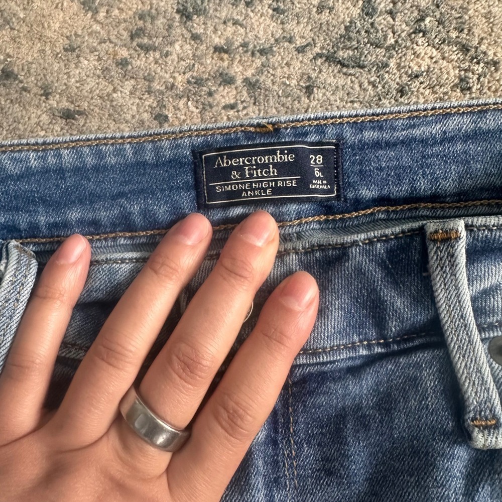 Abercrombie & Fitch Simone High Rise Ankle Star Print Skinny Jeans 28L - Picture 4 of 10